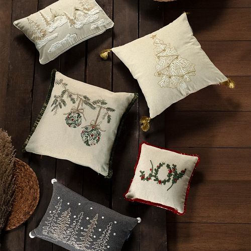 Подушка декоративная новогодняя Sarev JOY 30 *30 Е011 EKRU