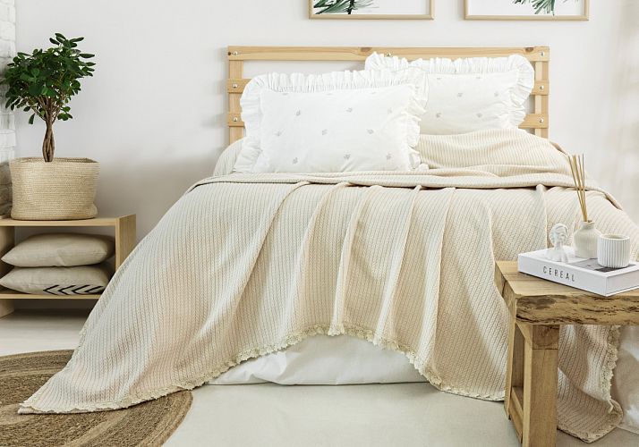 Летний комплект Zebra Casa (покрывало пике +постельное белье) евро РТ357 ROSY Bej