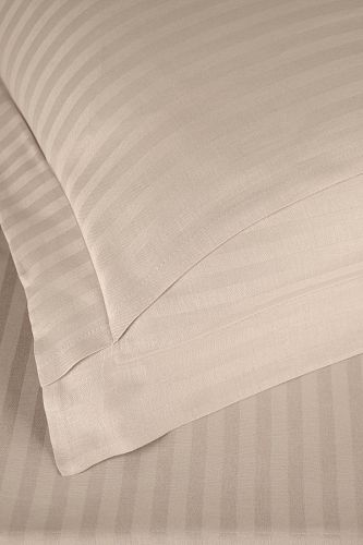 Постельное белье "Карвен" Stripe Satin семейное N 164-SS 007 темно-бежевый